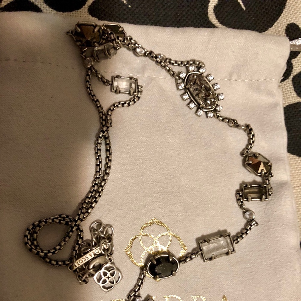 NWOT Kendra Scott Liesl Y Necklace